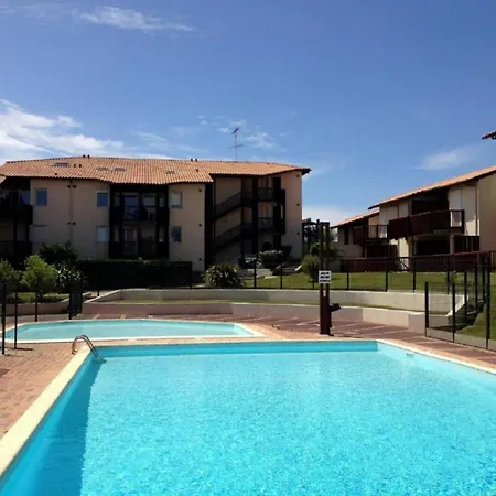 V-landes 02-vieux Boucau 4 Personnes Avec Vue Sur Le Marin Dans Avec Piscine *